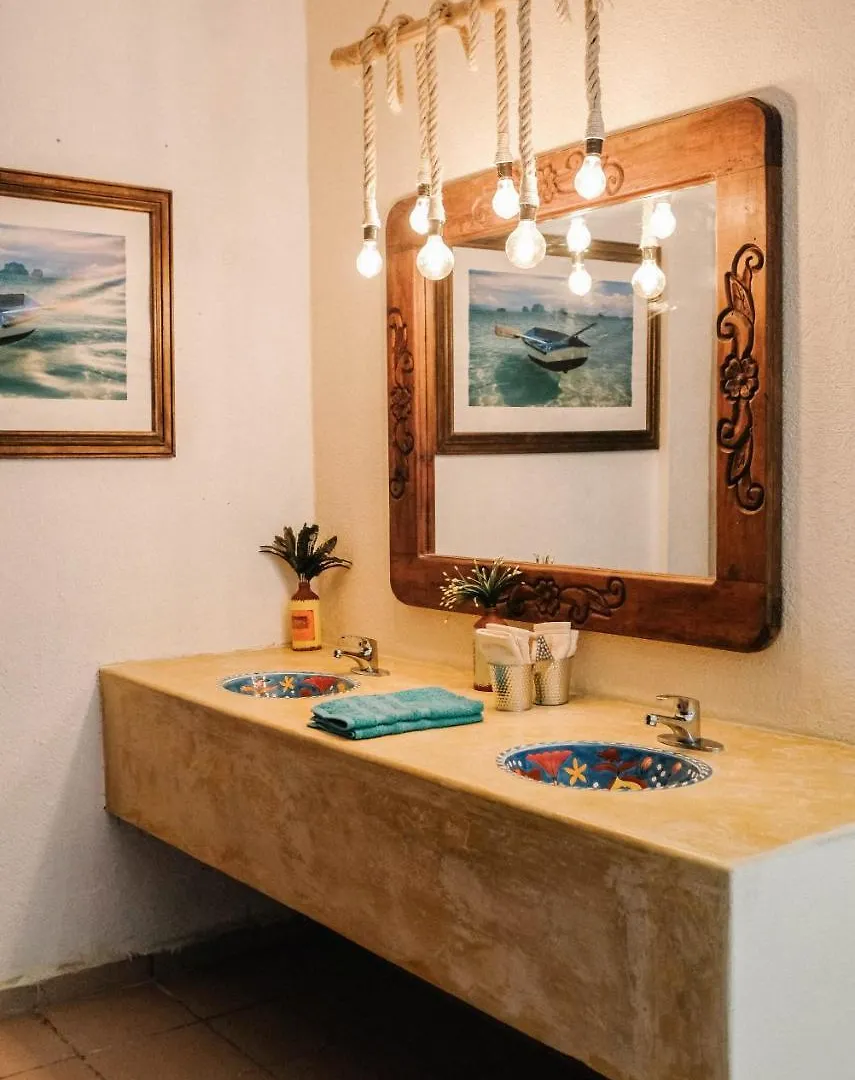 קוזומל Coco Suites & Breakfast 0*,  מקסיקו
